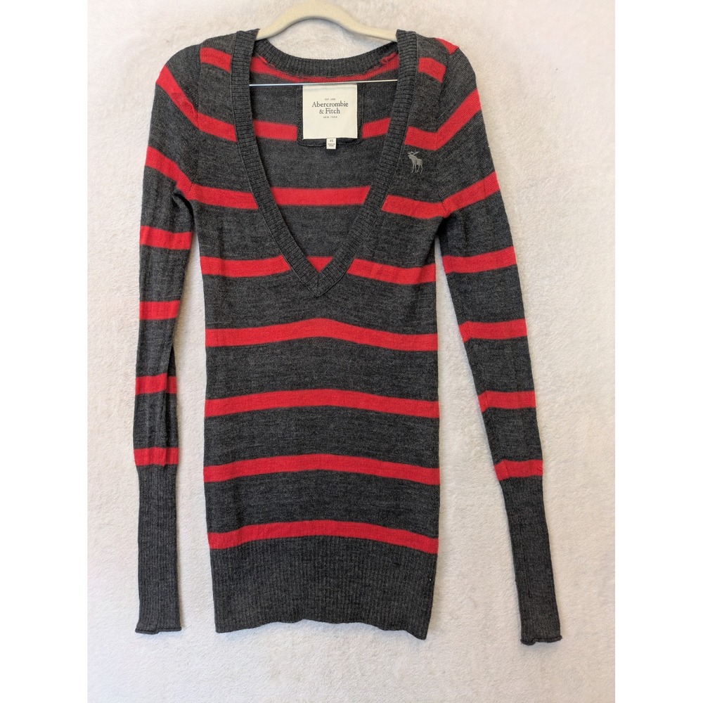 Abercrombie & Fitch Sweater Women's XS Gray Red Striped Deep‎ V-Neck 100% Wool
